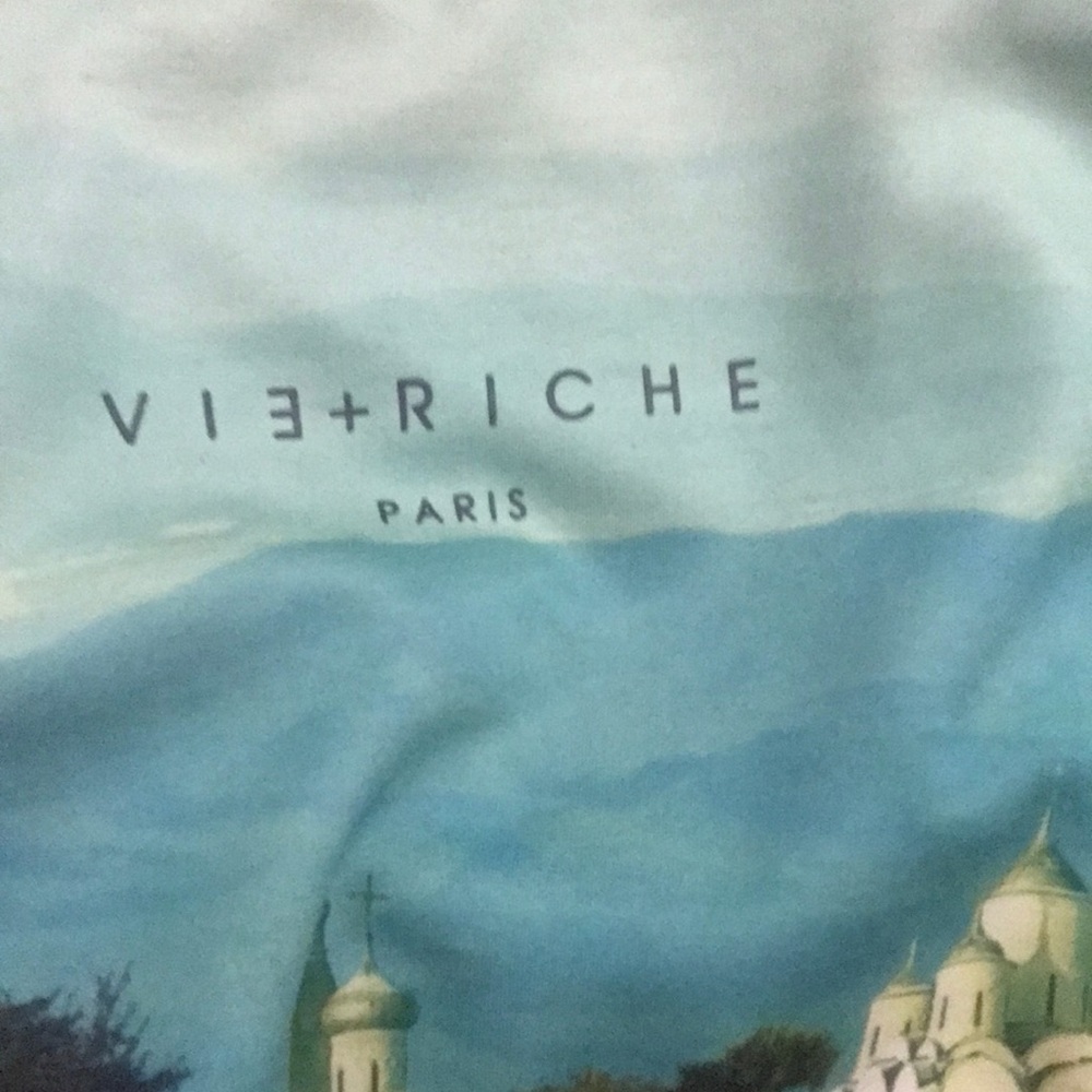 Vie+Riche Paris Scenic Print Shirt